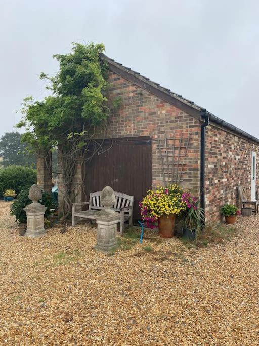 Beautiful Rural Self Contained Farm Annex Villa Hordle Eksteriør bilde