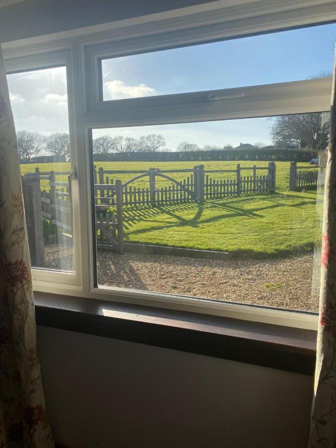 Beautiful Rural Self Contained Farm Annex Villa Hordle Eksteriør bilde